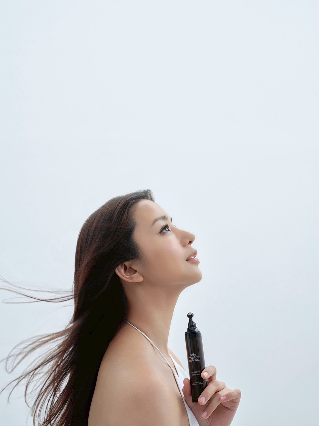 Instagram post by @maryjuntakahashi for John Masters Organics (HK). Caption reads: @johnmastersorganicsから自然由来成分99%の薬用育毛セラム「薬用....