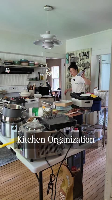 Instagram post by @ledinnerparty for OXO. Caption reads: Let’s organize my kitchen with some of OXO’s....