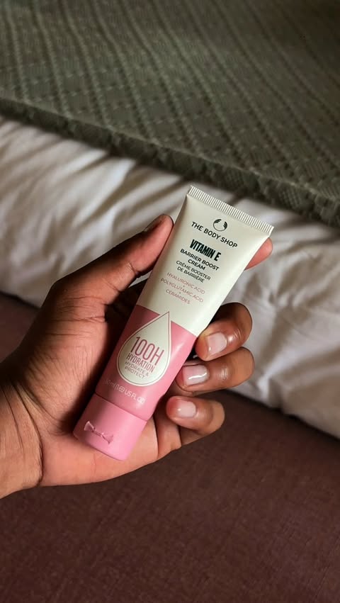 Instagram post by @leethar for The Body Shop. Caption reads: Keeping my skin feeling fresh and protected this....