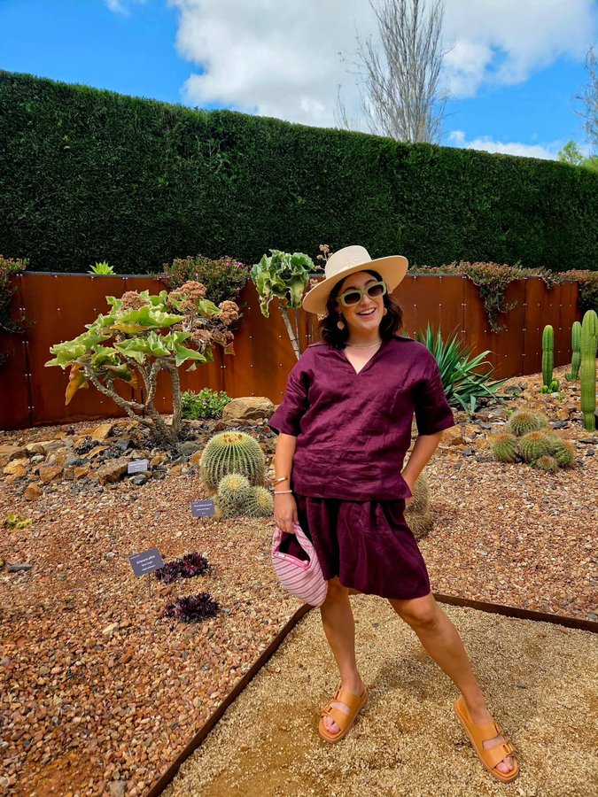 Instagram post by @lauracath_ for Commonry. Caption reads: [...] neutrals with a pop of colour. 🤎

@commonry....