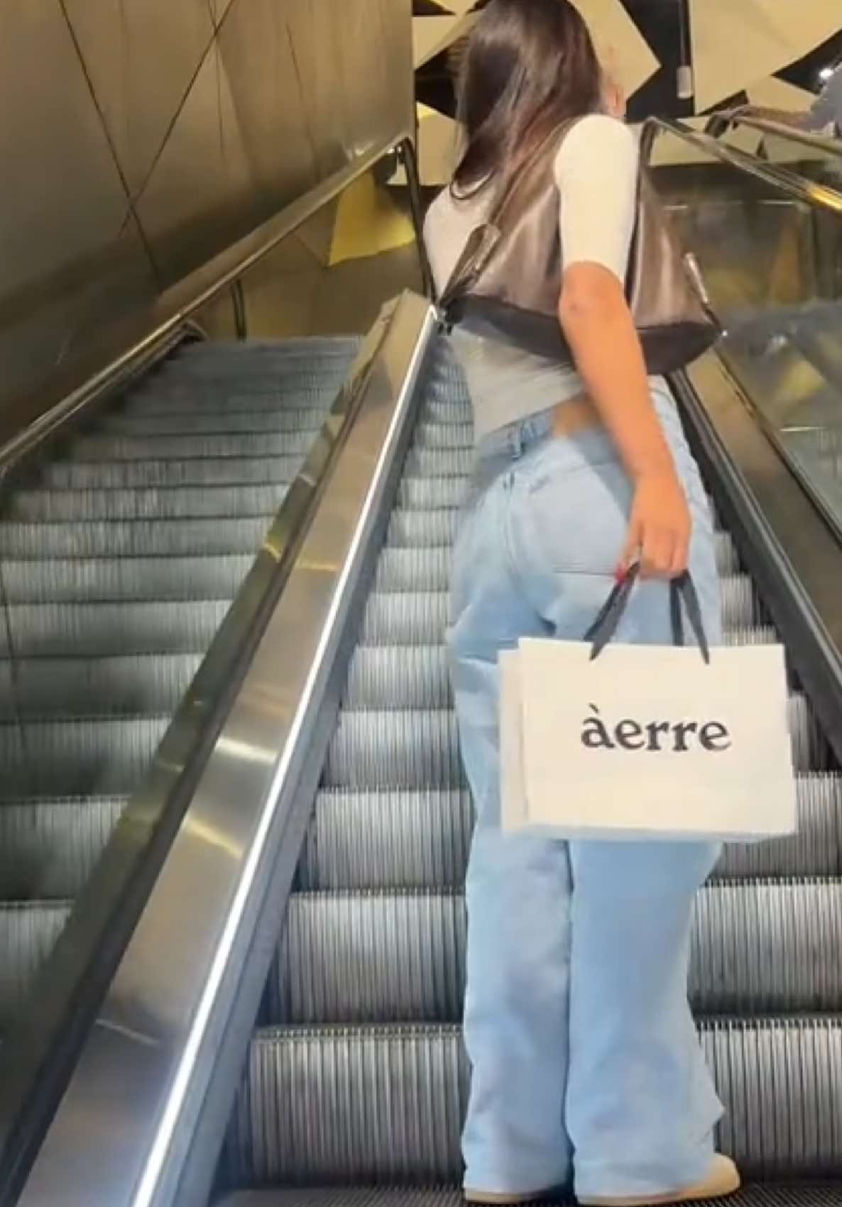 TikTok post by @georgiaa_p for Aerre Perfumes. Caption reads: No gate keeping. Run to @Àerre Perfumes for your....
