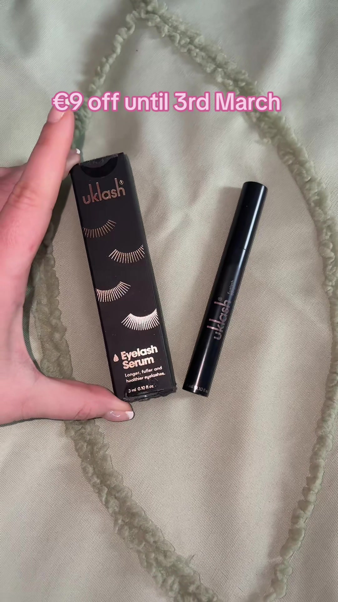 TikTok post by @amykelly2191 for UKLASH. Caption reads: [...] #lashserum #viralryelashserum #uklash....