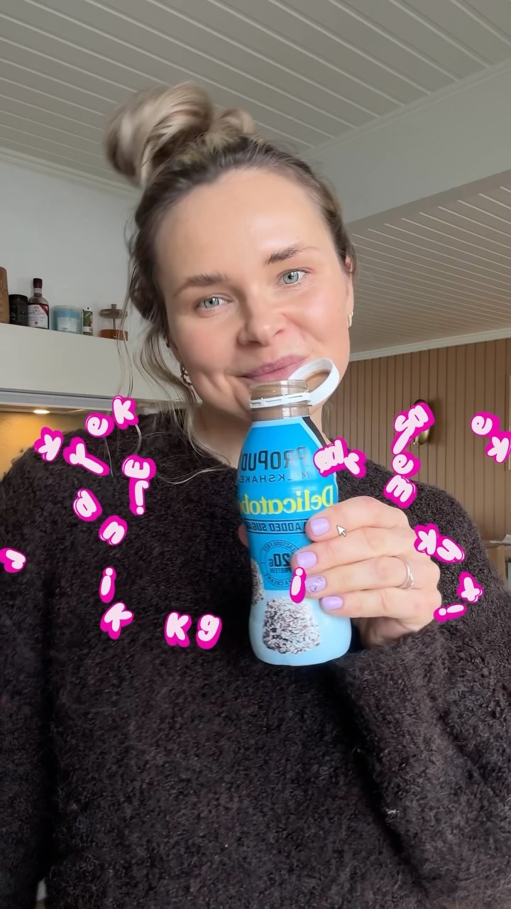 Instagram post by @charlottemsk for ProPud. Caption reads: Ok da, du kan drikke den også, men hvor digge er....