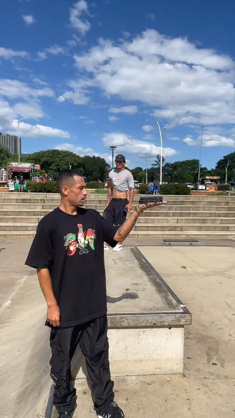 Instagram post by @diegogarcezskt for HOVERAir. Caption reads: Thanks @hoverair_global for this Amazing Drone....