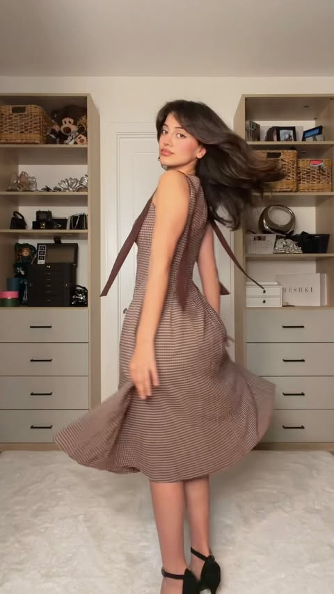 Instagram post by @melodyoz for Rihoas. Caption reads: All about patterns with @rihoas_official! Choose....