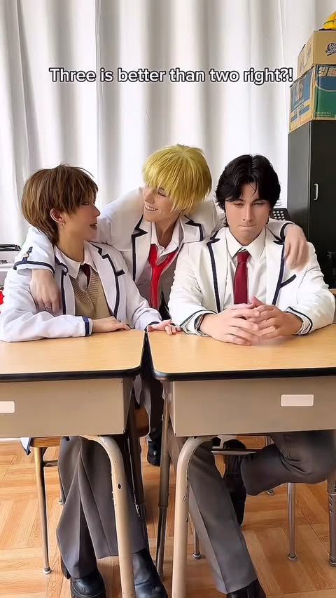 Instagram post by @bukkitbrown for Crunchyroll. Caption reads: [...] triangle shenanigan shoujo! #hanakimi....