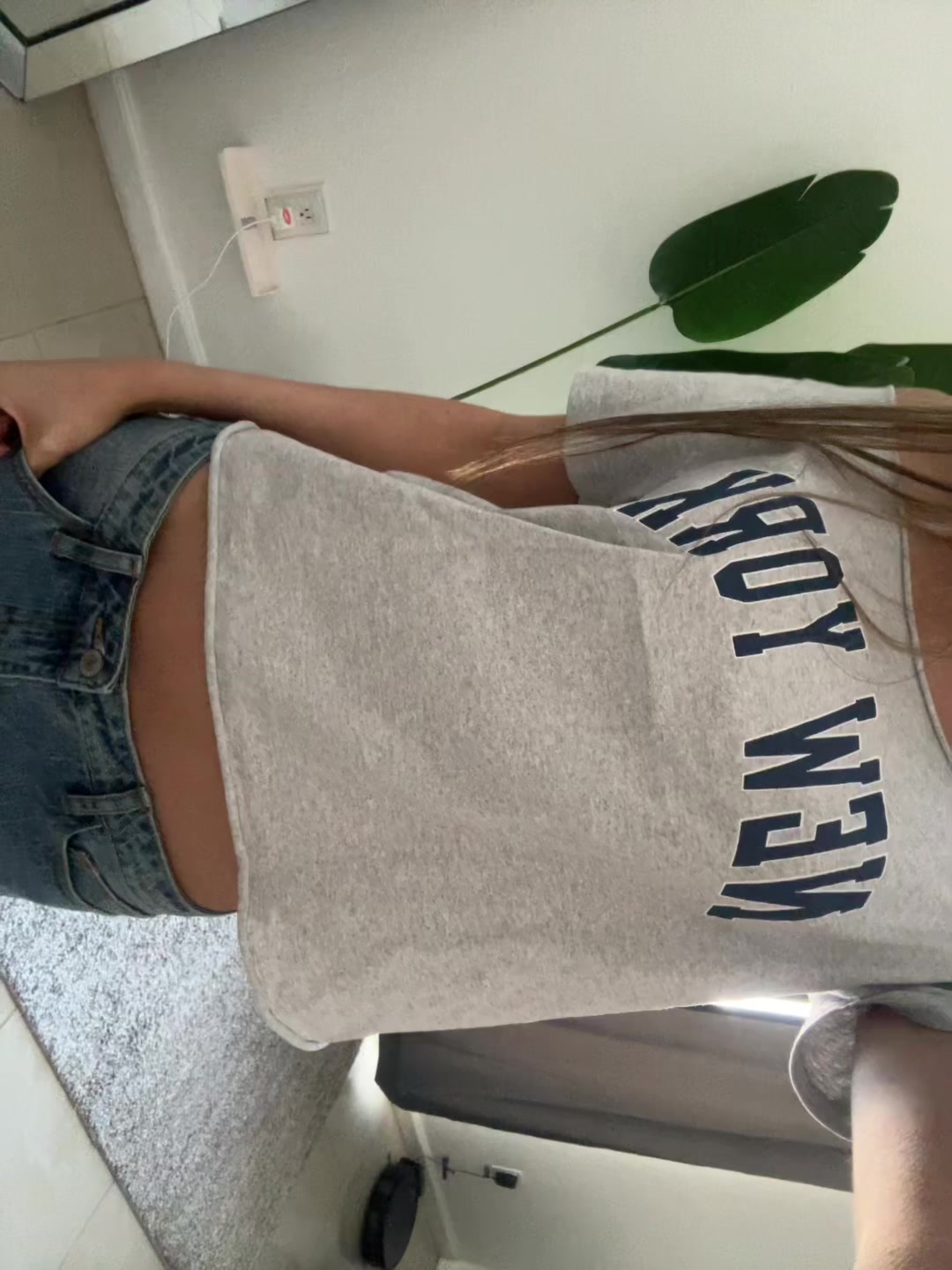 TikTok post by @kalyngx for pacsun. Caption reads: [...] #basicfit #outfitinspo #OOTD #fyp @pacsun....