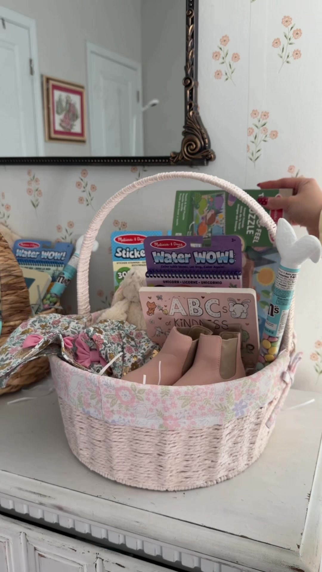 TikTok post by @therobinsonfam.ily for Melissa & Doug. Caption reads: [...] and 2. Limited candy! Thanks to @Melissa &....