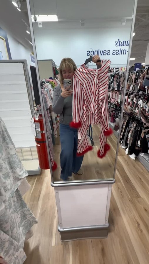 Instagram post by @eggsandbunnies for Marshalls. Caption reads: OK, this was a really fun shopping....