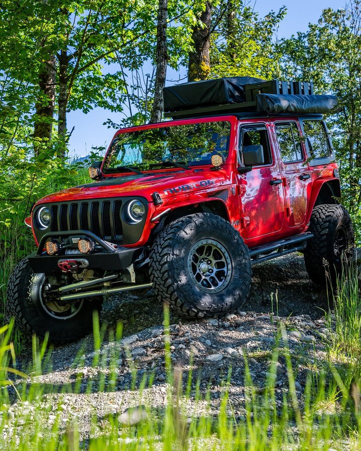 Instagram post by @offroad_gocart for Mopar. Caption reads: [...] these new bead lock wheels from....