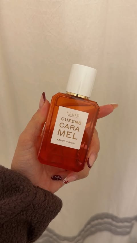 Instagram post by @ashleyselleke for Ellis Brooklyn. Caption reads: [...] this Queens Caramel scent from....