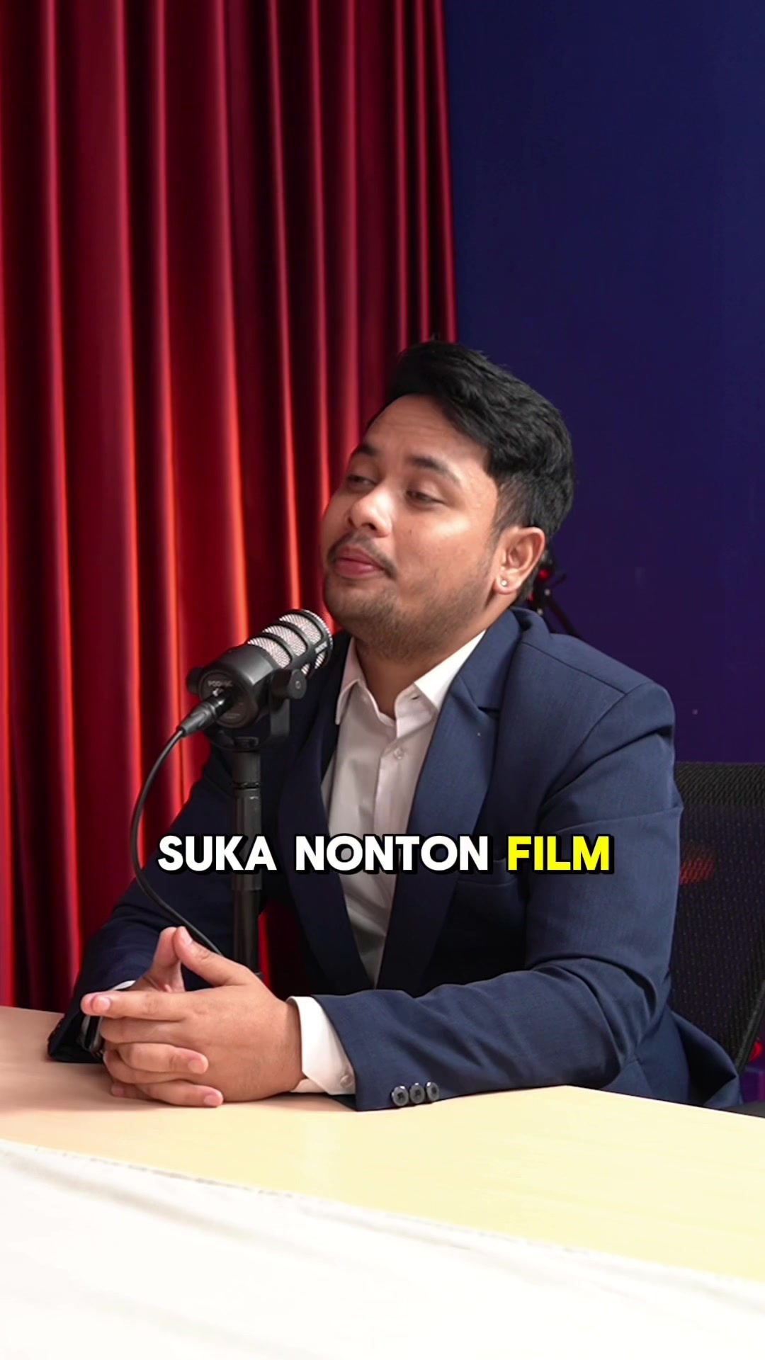 TikTok post by @leonico.joedo for RITZ Crackers. Caption reads: Daripada pusing milih film yang belum ada, mending....