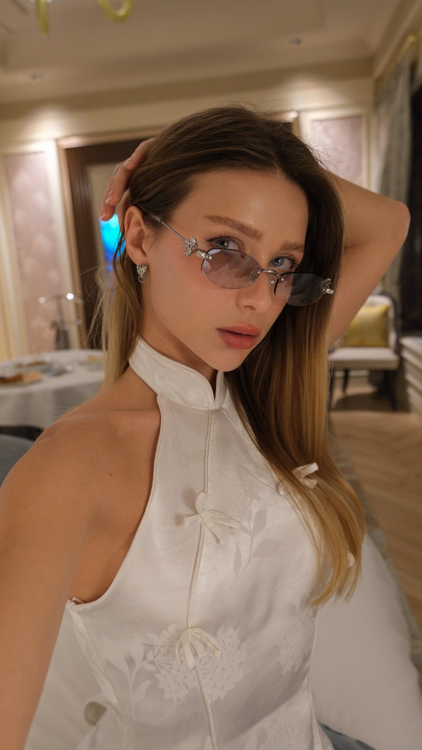 Instagram post by @michelle_laza for GENTLE MONSTER. Caption reads: This glasses 🥹😍

@gentlemonster 

#keşfet....