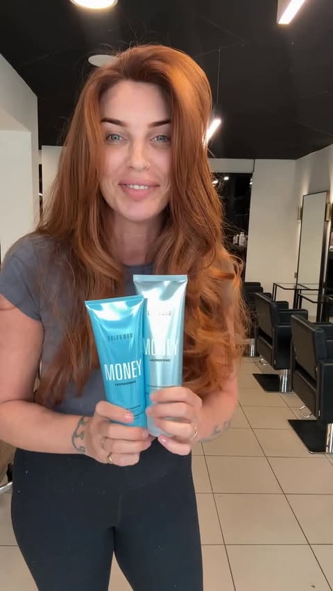 Instagram post by @thesobercolourist for Color Wow. Caption reads: I’m a colourist. I’m fussy. This is good. Really....