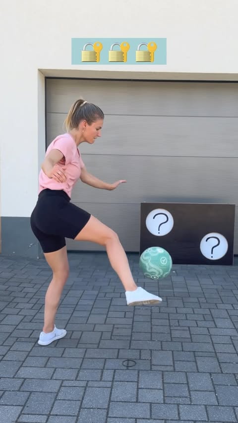 Instagram post by @aguskafree for Emergent Labs. Caption reads: [...] and I’ll send you the link. ⚽🚀 .....