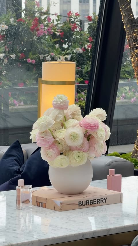 Instagram post by @gretalouisetome for Burberry. Caption reads: The perfect weekend with @burberrybeauty....