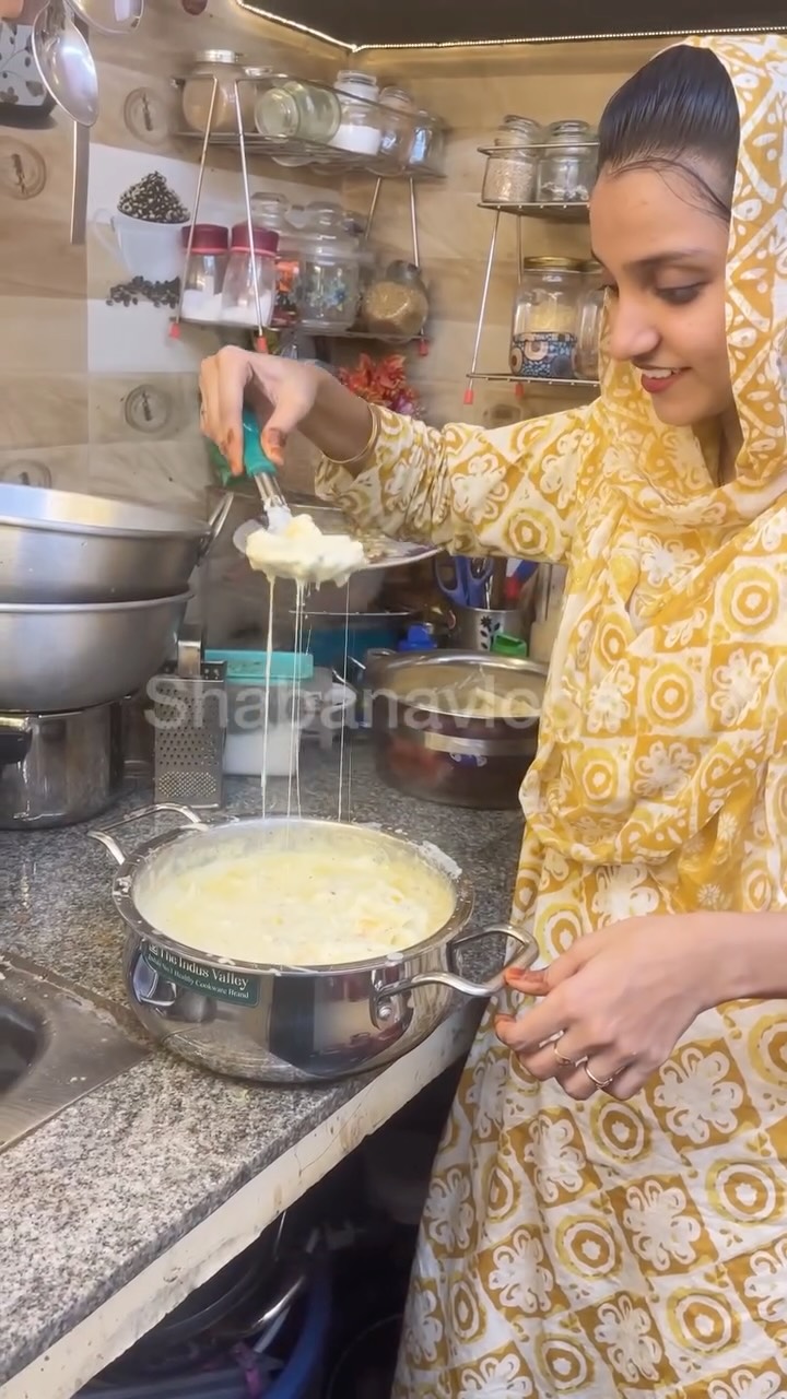 Instagram post by @shabana_vlogs for The Indus Valley. Caption reads: 🫢Chicken cheese 🧀 white pasta yummy 🤤 i try it....
