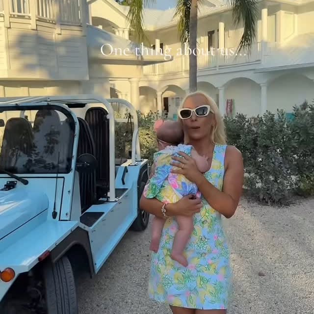 Instagram post by @chipgirlhere for Lilly Pulitzer. Caption reads: .