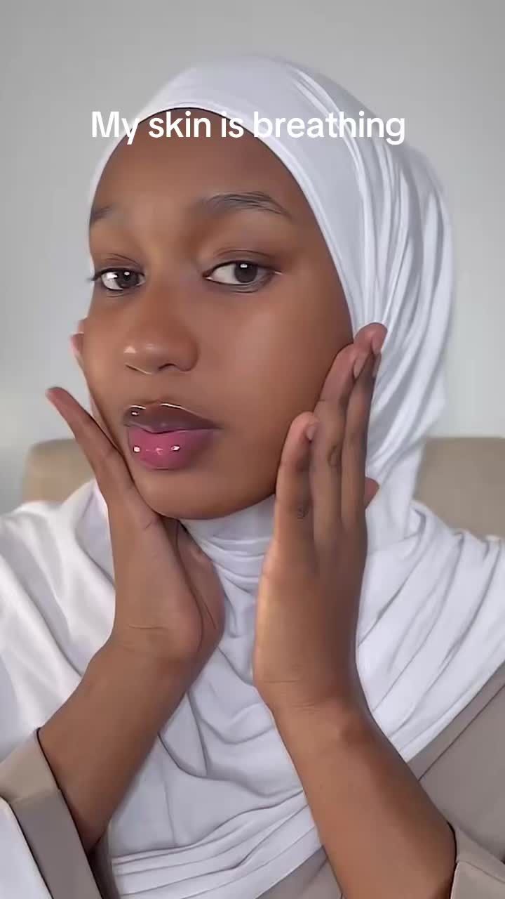 TikTok post by @imanesadou_ for Earth Harbor. Caption reads: Breathable skin@Earth Harbor Naturals ....