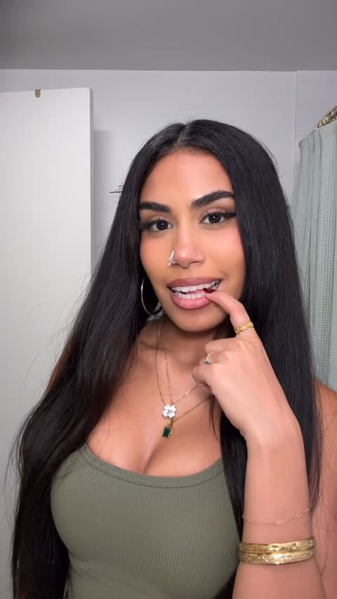 Instagram post by @ma.l.i for Ivy Beauty. Caption reads: I get a lot of questions on where I get cute....