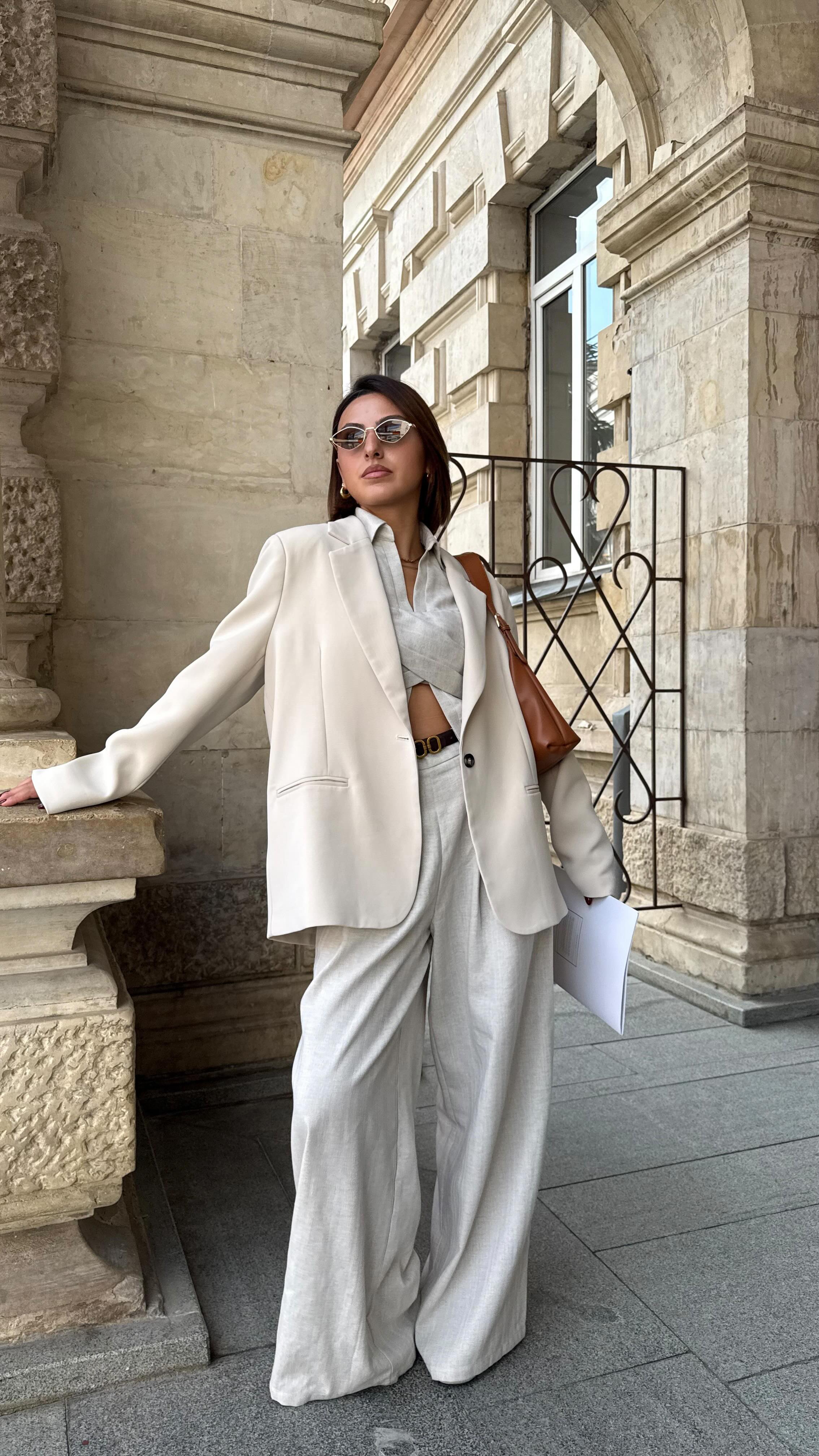 Instagram post by @olikoo__ for SOJOS VISION. Caption reads: Obsessed with @sojosvision ✨

#sojosvision #sojos....