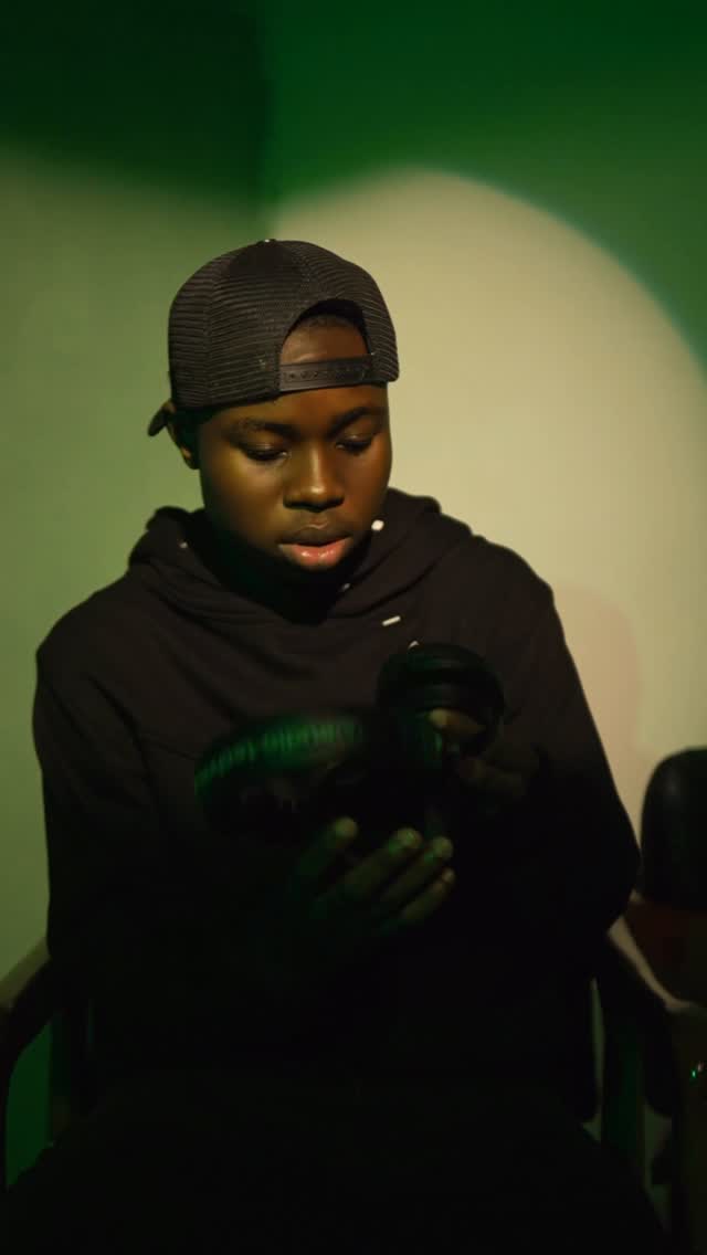 Instagram post by @peller089 for Kick. Caption reads: Peller X kick now i am officially streaming on....