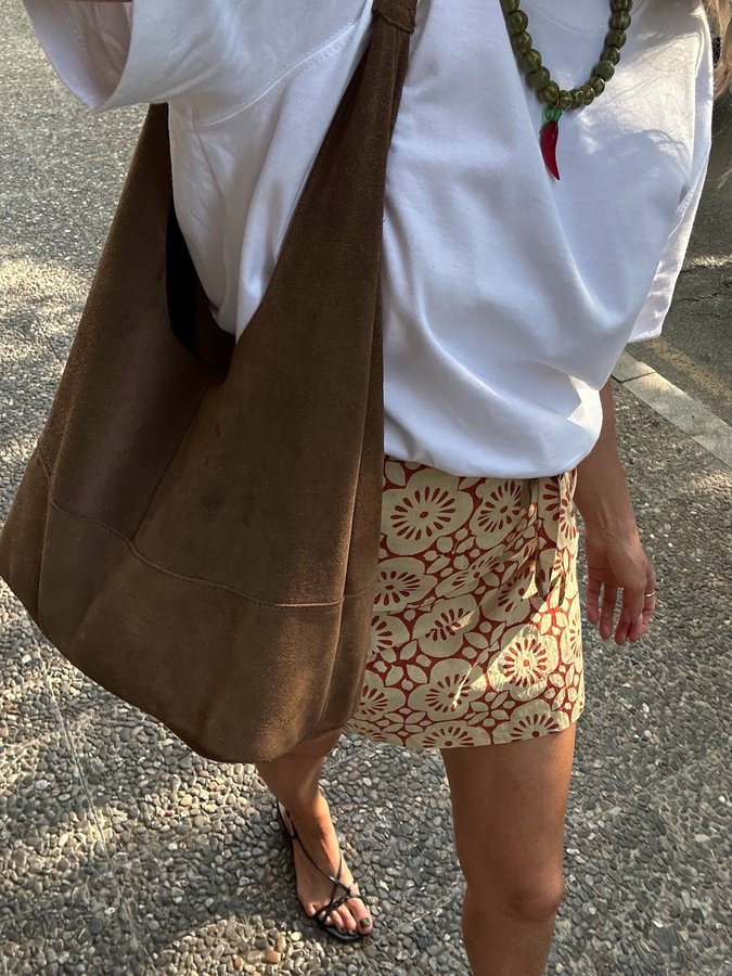 Instagram post by @maimy_pea for Minervabrandesp. Caption reads: [...] my pay grade…. 🔥

 

Necklace....