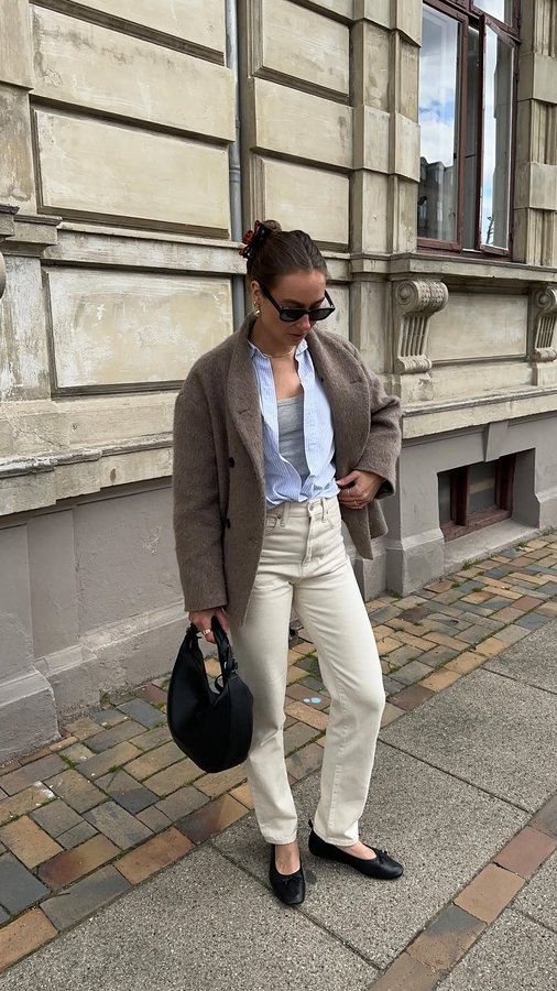 Instagram post by @sofieekruse for Adax. Caption reads: [...] with the stunning Cormorano bag from....