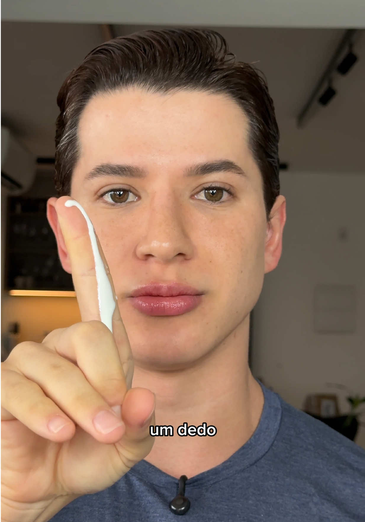 TikTok post by @mi.gguel_ for Creamy Skincare. Caption reads: #protetorsolar #advogadodabeleza @Creamy Skincare .