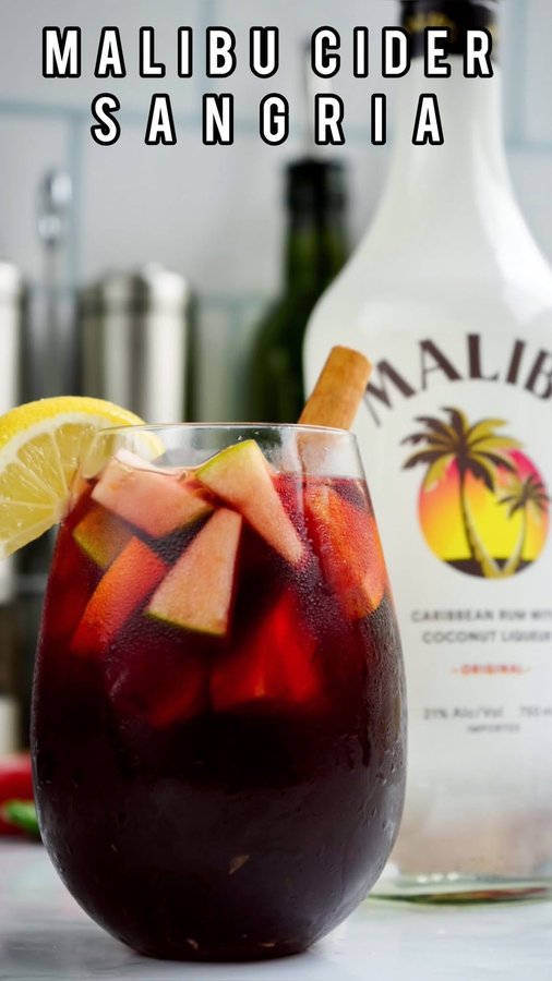 Instagram post by @stellanspice for Malibu Drinks. Caption reads: #ad21+ Thank you @MalibuRumUS for providing this....