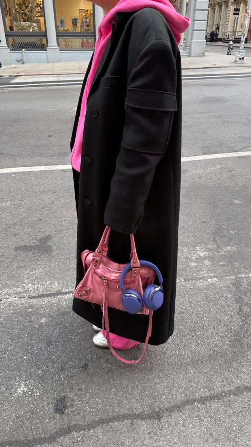 Instagram post by @stylewithsoco for Bose. Caption reads: sound so good, the @bose quietcomfort ultra....