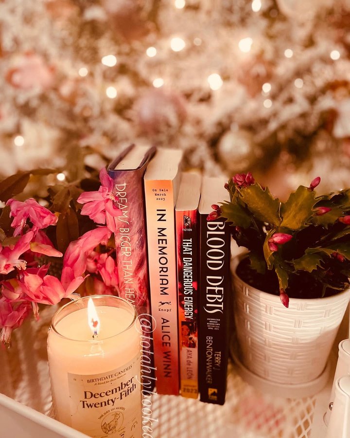 Instagram post by @totahlybooked for Lively Root. Caption reads: 📚🎄ƒєαтυяє & RANT🎄📚

Happy day friends. I’m....