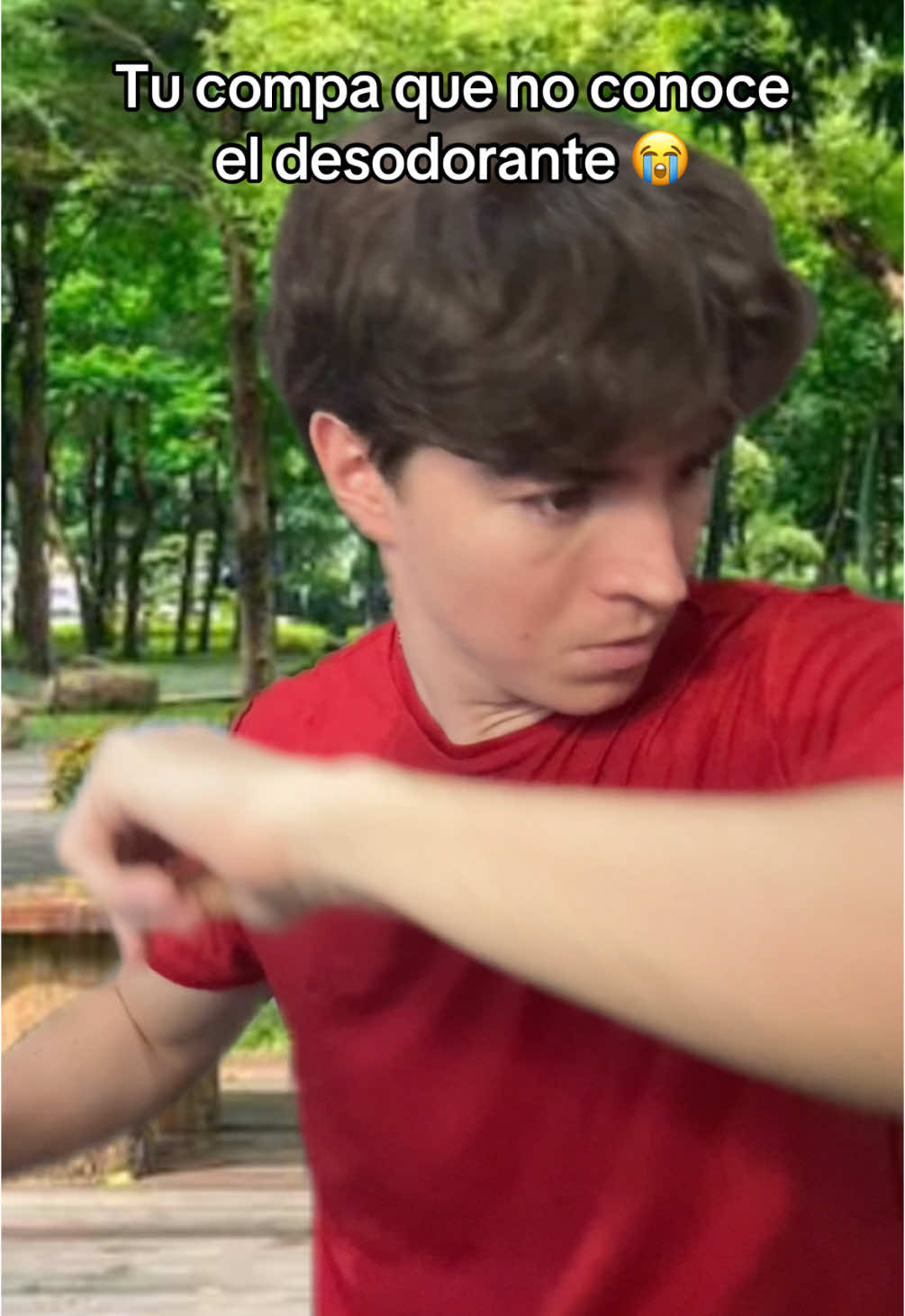 TikTok post by @biagiii for Old Spice. Caption reads: No se qué pasó pero huelo increíble 😳 @Old Spice....
