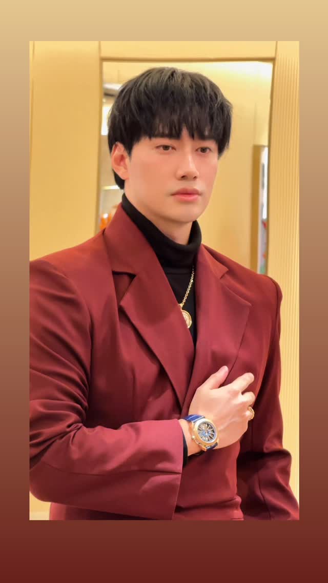 Instagram post by @lyquikhanh for BVLGARI. Caption reads: #Bvlgari #BvlgariVN #BvlgariHighJewelry [...].