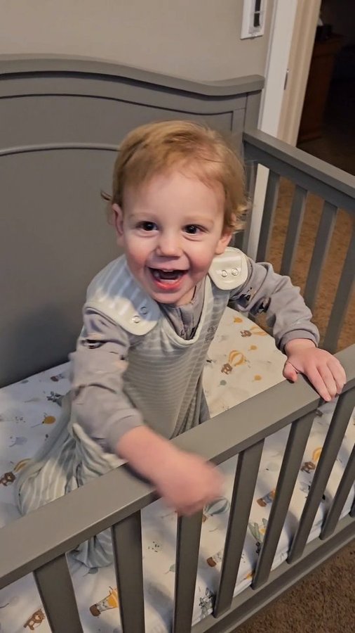 Instagram post by @mysmbclife for Woolino. Caption reads: [...] kind of like it that way! 

#sponsored....