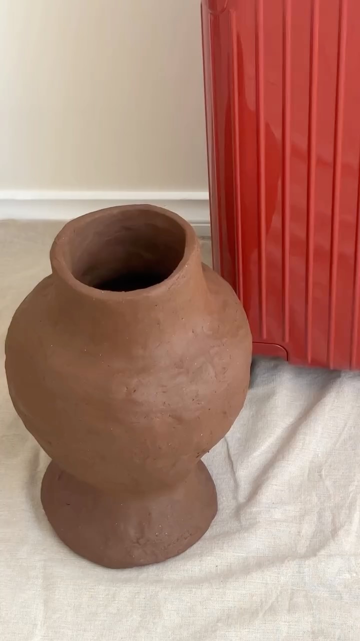 Instagram post by @__kemma for RIMOWA. Caption reads: me when I’m told to only pack the essentials....