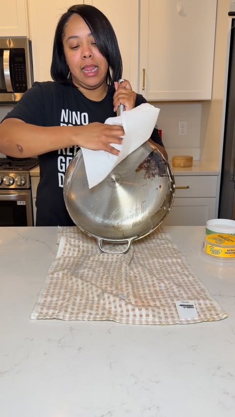 Instagram post by @kimmyskreations.1 for Scrub Daddy. Caption reads: [...] me lol and my pans thank me for using....