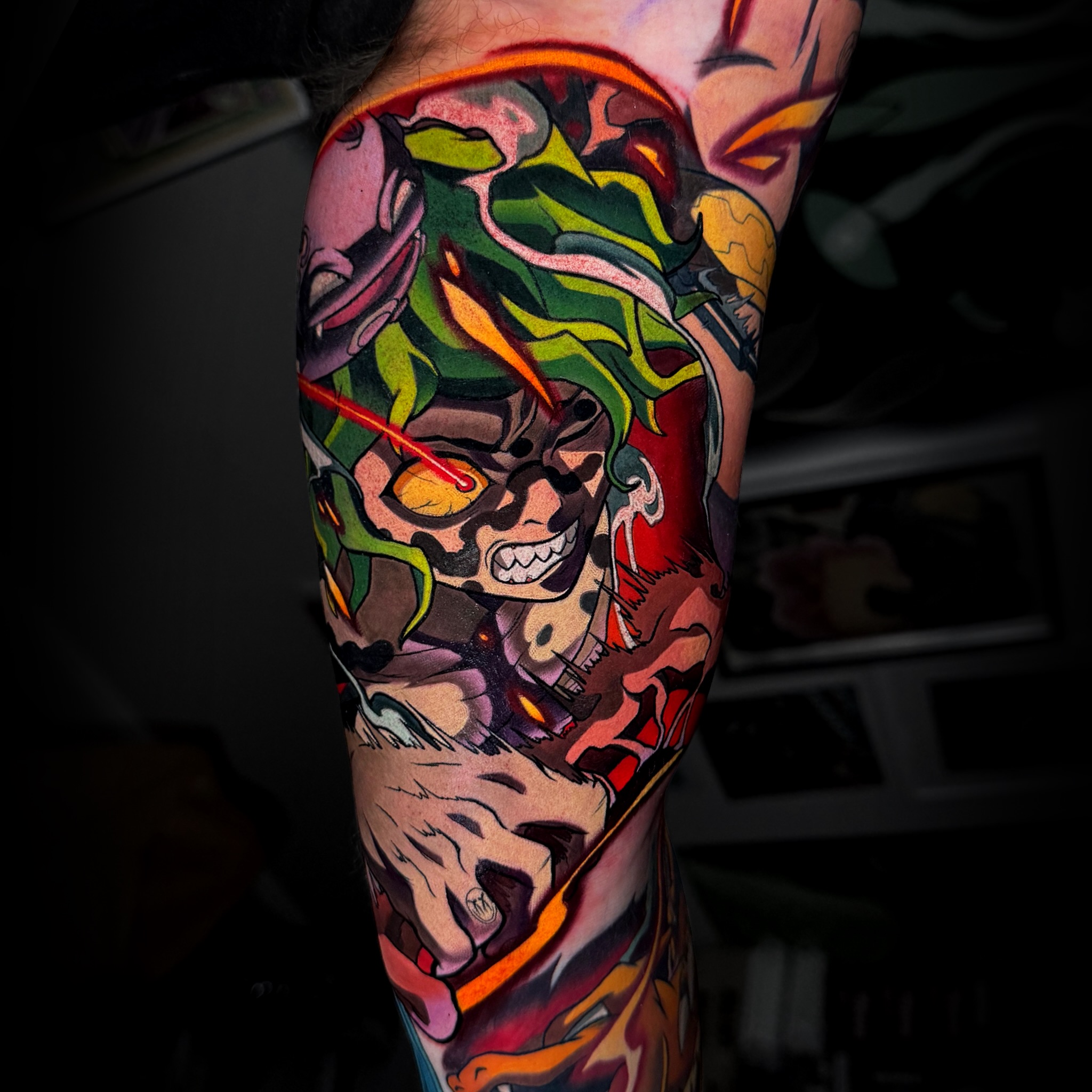 Instagram post by @siitattooist for Barber DTS Tattoo Supplies. Caption reads: SWIPE TO SEE THE REST OF THE SLEEVE FULLY....