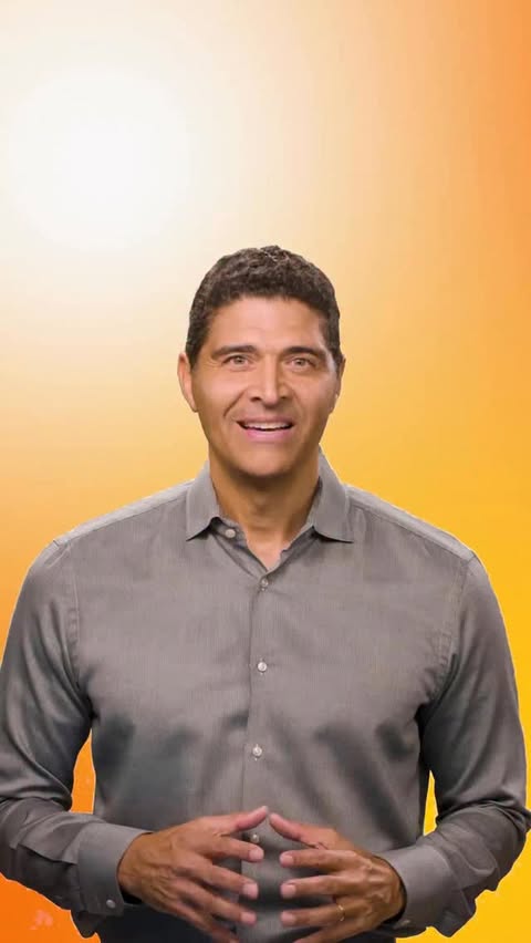 Instagram post by @drluigigratton for Herbalife. Caption reads: The power behind everything you do begins at a....