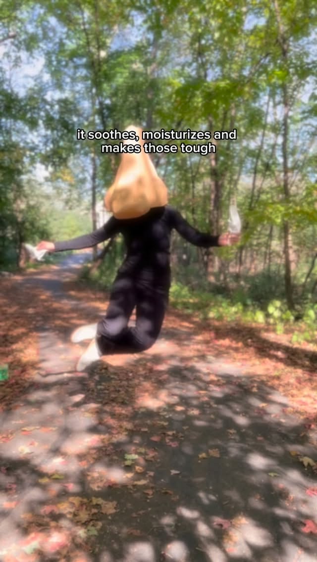 Instagram post by @t.haags for Kleenex. Caption reads: #ad Cold & flu season really nose how to wear you....