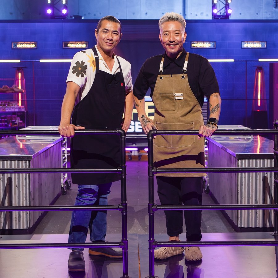 Instagram post by @chefchrisoh for Food Network. Caption reads: [...] Tonight!!! “Battle of the Bros” ....