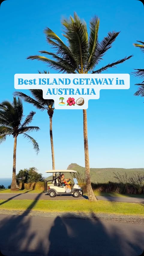 Instagram post by @flyingthenest for Expedia. Caption reads: [...] that the Whitsundays earned its spot on....