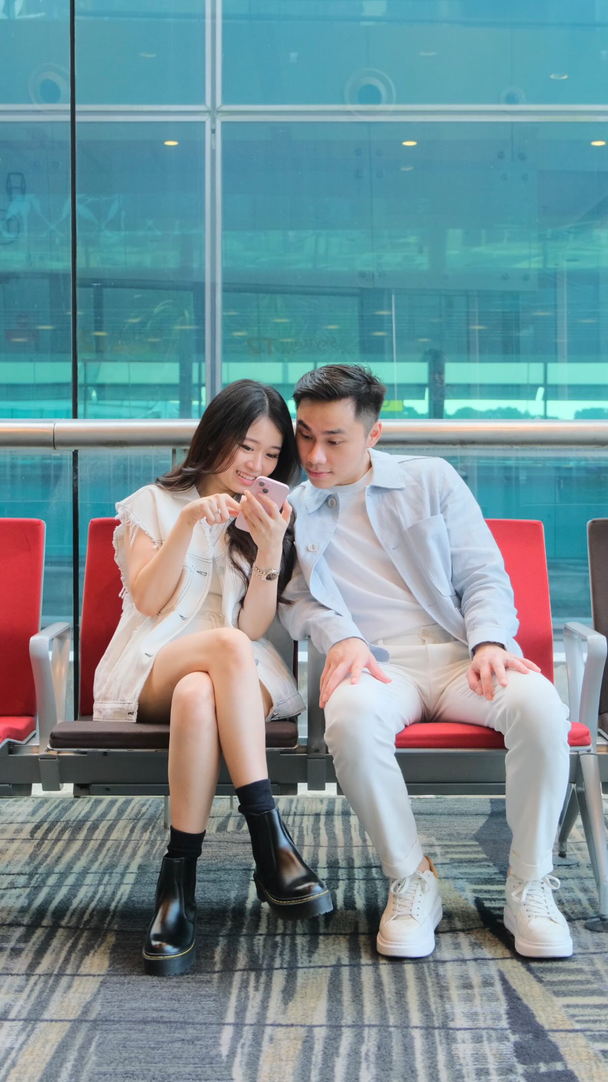 Instagram post by @nikitakusuma for iShopChangi. Caption reads: I just had the best time shopping at Changi....