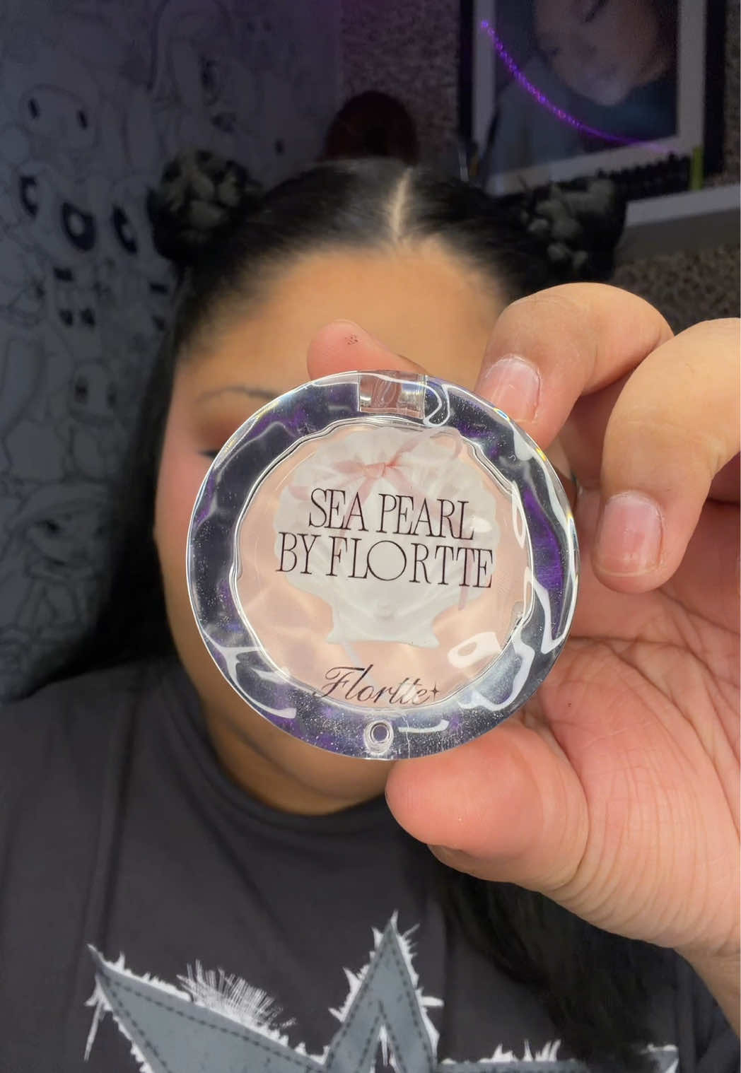 TikTok post by @suheymakeup for Flortte Beauty. Caption reads: [...] SIZE BEAUTY @L.A. Girl Cosmetics @FLORTTE....