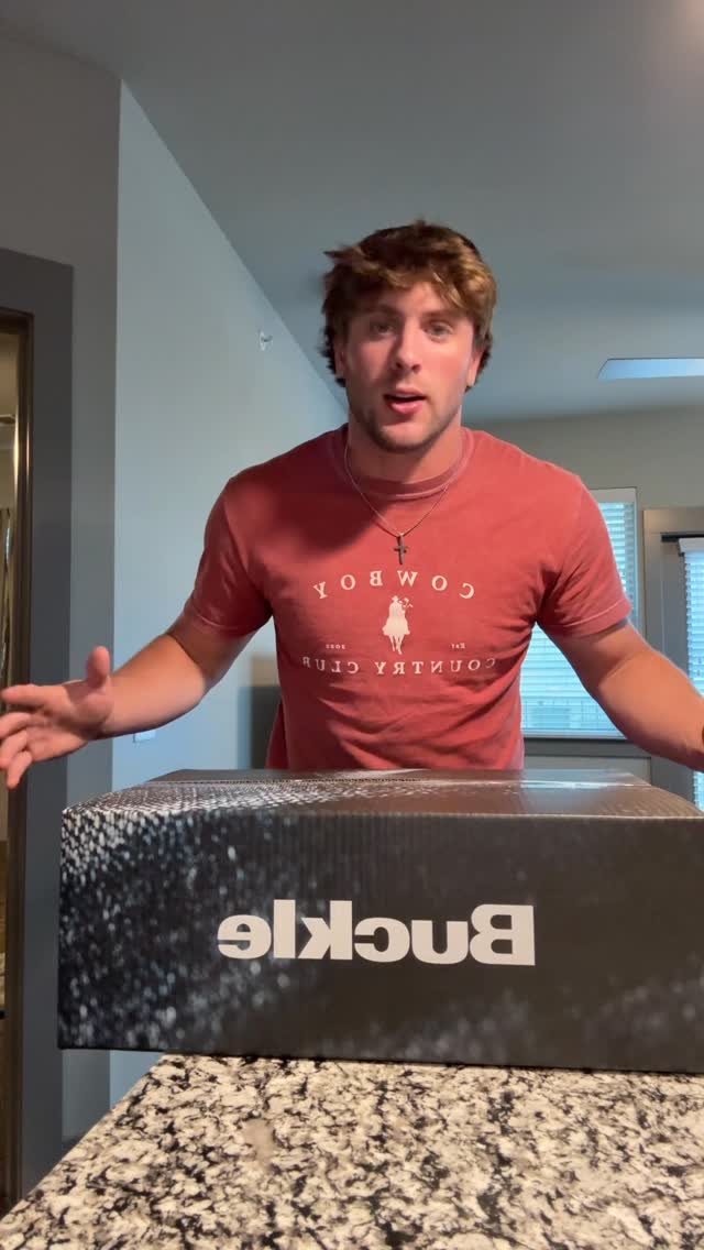 Instagram post by @shaneporter2 for Buckle. Caption reads: Open a PR package with me @buckle
#buckelcreator.