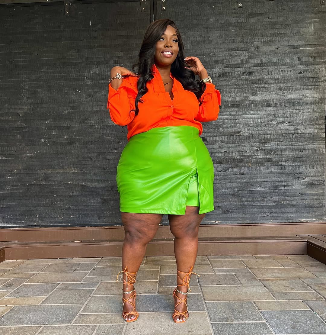 Instagram post by @pytkeys for REBDOLLS. Caption reads: Humble but no longer playing small✨
@rebdolls....