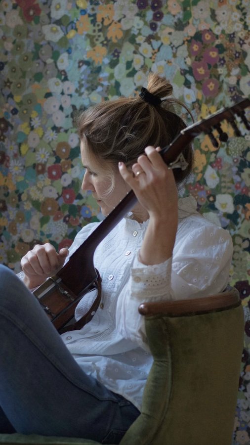 Instagram post by @emmapure_ for Vsco. Caption reads: [...] Emmalyn Pure (@emmapure_) as she uses VSCO....