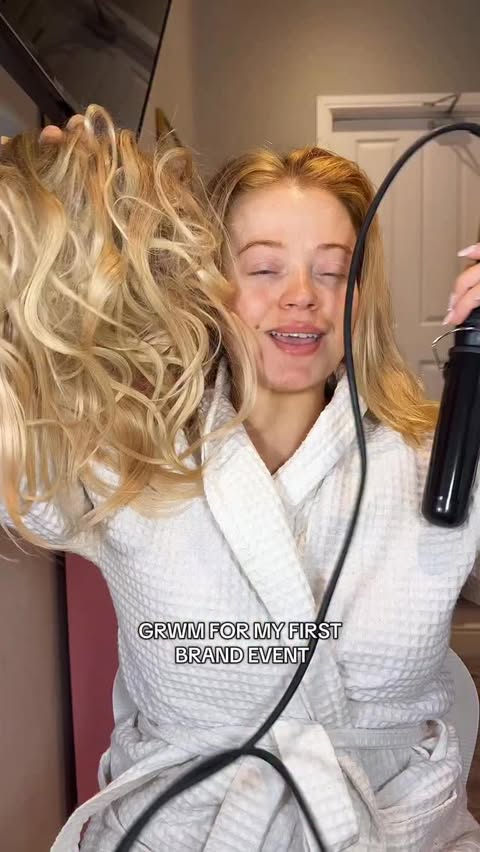 Instagram post by @festivalstyled for Erborian. Caption reads: [...] So excited my first ever event is with....