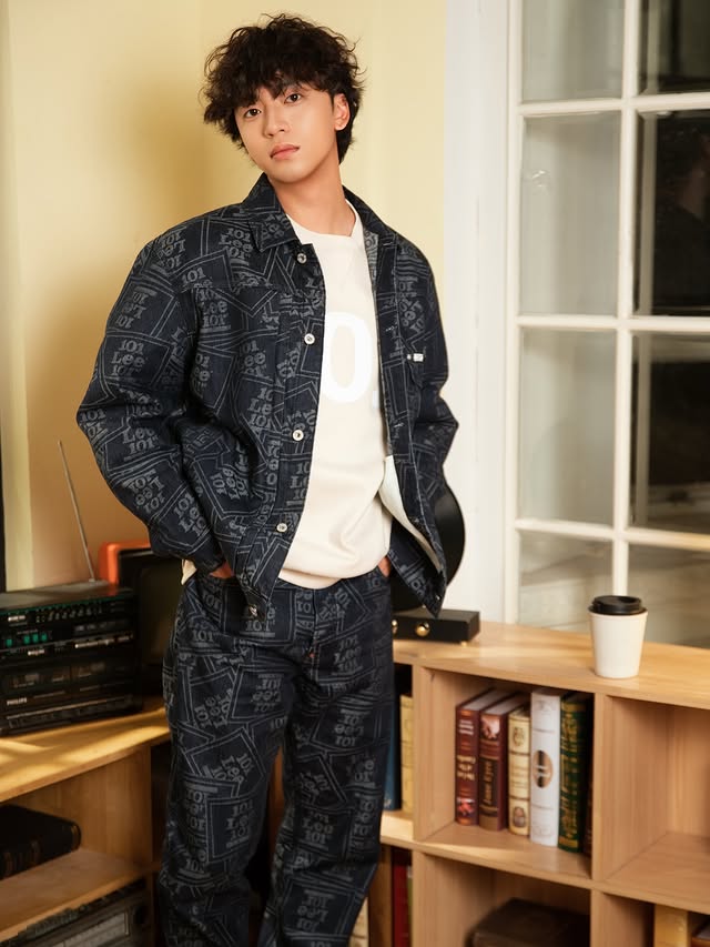 Instagram post by @kaicheung_mc for Lee Jeans. Caption reads: [...] • Lee 101J Cowboy Jacket 西部牛仔外套 #LeeJeans....
