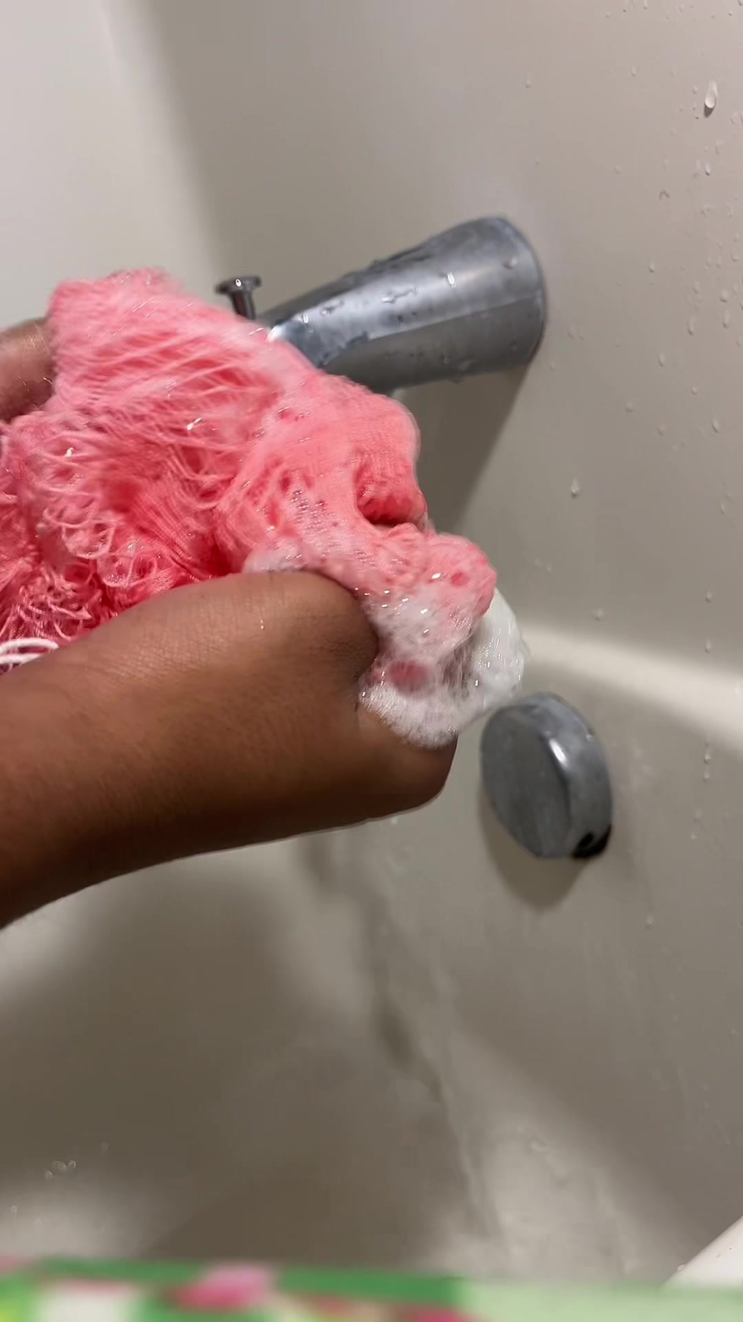 TikTok post by @micwazoswkii for Bellanomi. Caption reads: [...] #fyp #shower #musthaves #exfoliation....